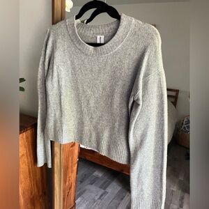 Abound Light Gray Women's Crew Neck Sweater